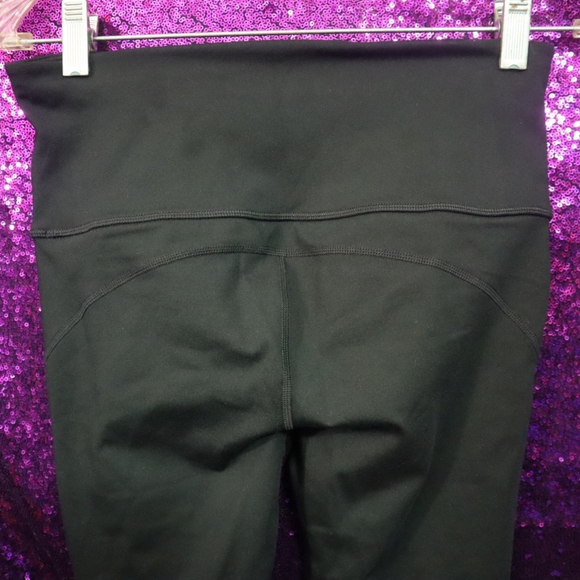 BLACKOUT LEGGINGS S Gapfit Blue Pink Watercolor Activewear Fitness Running Yoga - Picture 8 of 8